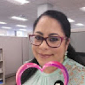 Meet your Posher, Lydia